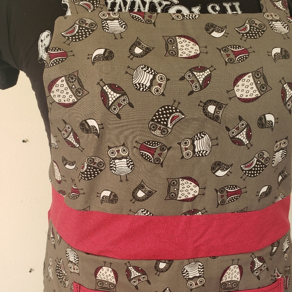 Pink Owl Ruffled Kitchen Apron - Picture 3 of 8